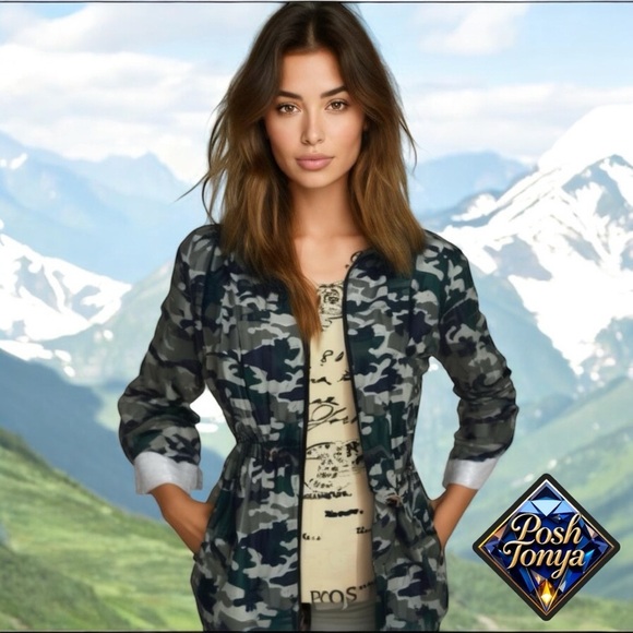 Susan Graver Jackets & Blazers - Susan Graver Camo Rain Jacket Military Packable Hooded Utility Outdoors Size XXS
